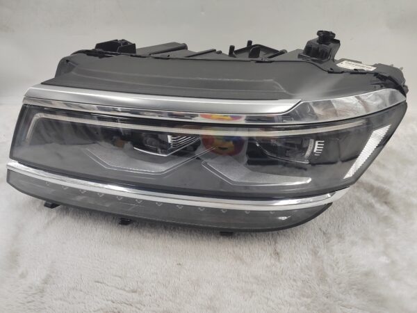 VOLKSWAGEN TIGUAN 2017-2020 LED L.H.S HEADLIGHT ASSEMBLY