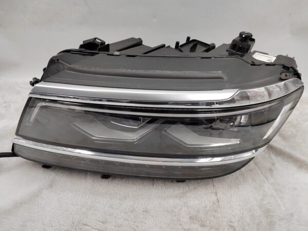 VOLKSWAGEN TIGUAN 2017-2020 LED L.H.S HEADLIGHT ASSEMBLY