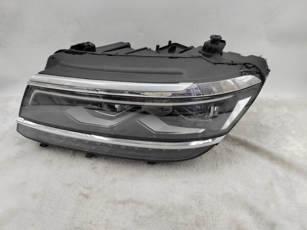 VOLKSWAGEN TIGUAN 2017-2020 LED L.H.S HEADLIGHT ASSEMBLY