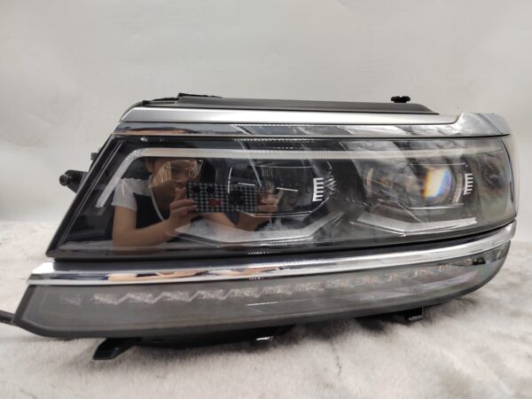 VOLKSWAGEN TIGUAN 2017-2020 LED L.H.S HEADLIGHT ASSEMBLY