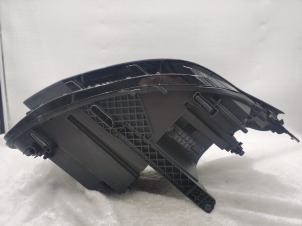 VOLKSWAGEN TIGUAN 2021-2023 LED L.H.S HEADLIGHT ASSEMBLY