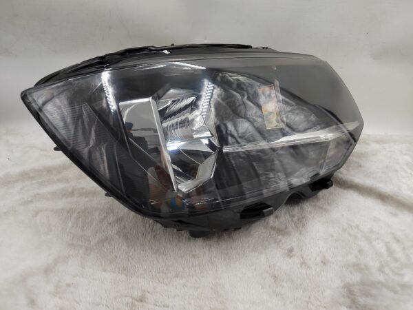 VOLKSWAGEN TRANSPORTER T6 2015-2019 HALOGEN R.H.S HEADLIGHT ASSEMBLY