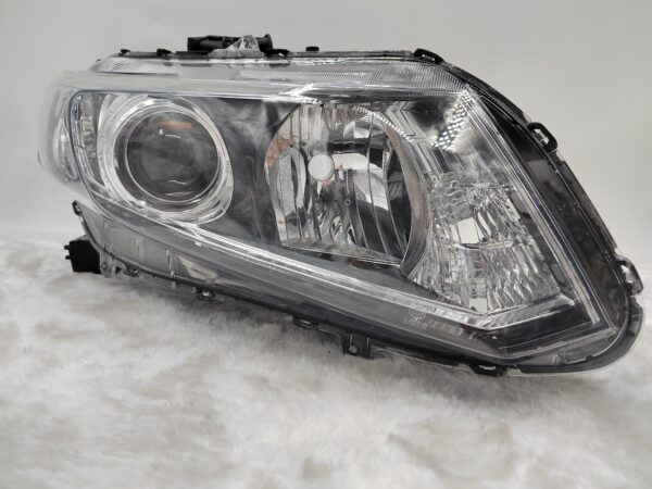 HONDA CIVIC 9 VTI-LX 2012-2015 HALOGEN R.H.S HEADLIGHT ASSEMBLY