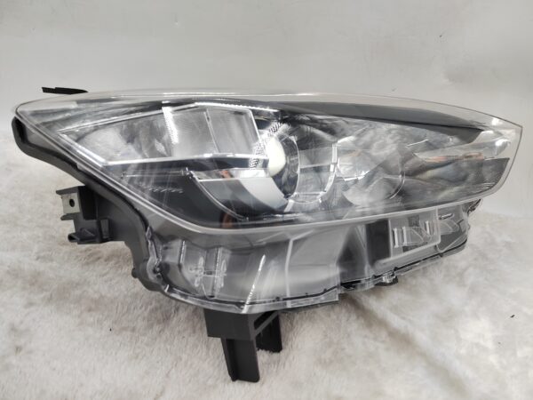 MAZDA CX-3 2016-2018 HALOGEN R.H.S HEADLIGHT ASSEMBLY