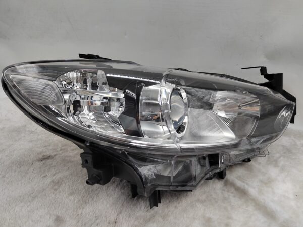 MAZDA 6 2013-2014 HALOGEN R.H.S HEADLIGHT ASSEMBLY