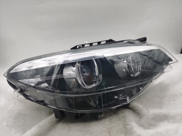 BMW 2 SERIES 2012-2014 LED R.H.S HEADLIGHT ASSEMBLY