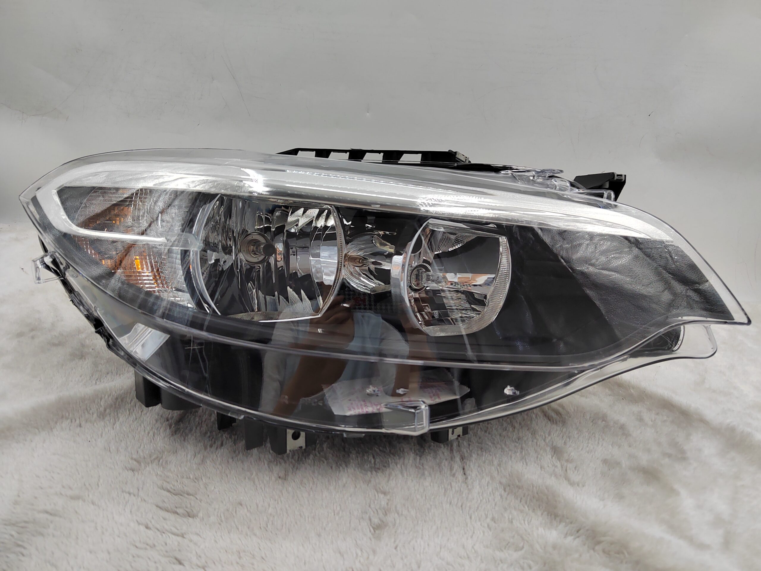 BMW 2 SERIES F22 2012-2014 HALOGEN R.H.S HEADLIGHT ASSEMBLY