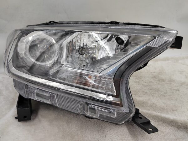 FORD EVEREST RANGER 2015-2019 LENS HALOGEN R.H.S HEADLIGHT ASSEMBLY