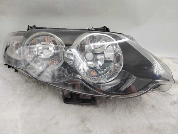 FORD FALCON XR6 FG 2008-2011 HALOGEN R.H.S HEADLIGHT ASSEMBLY