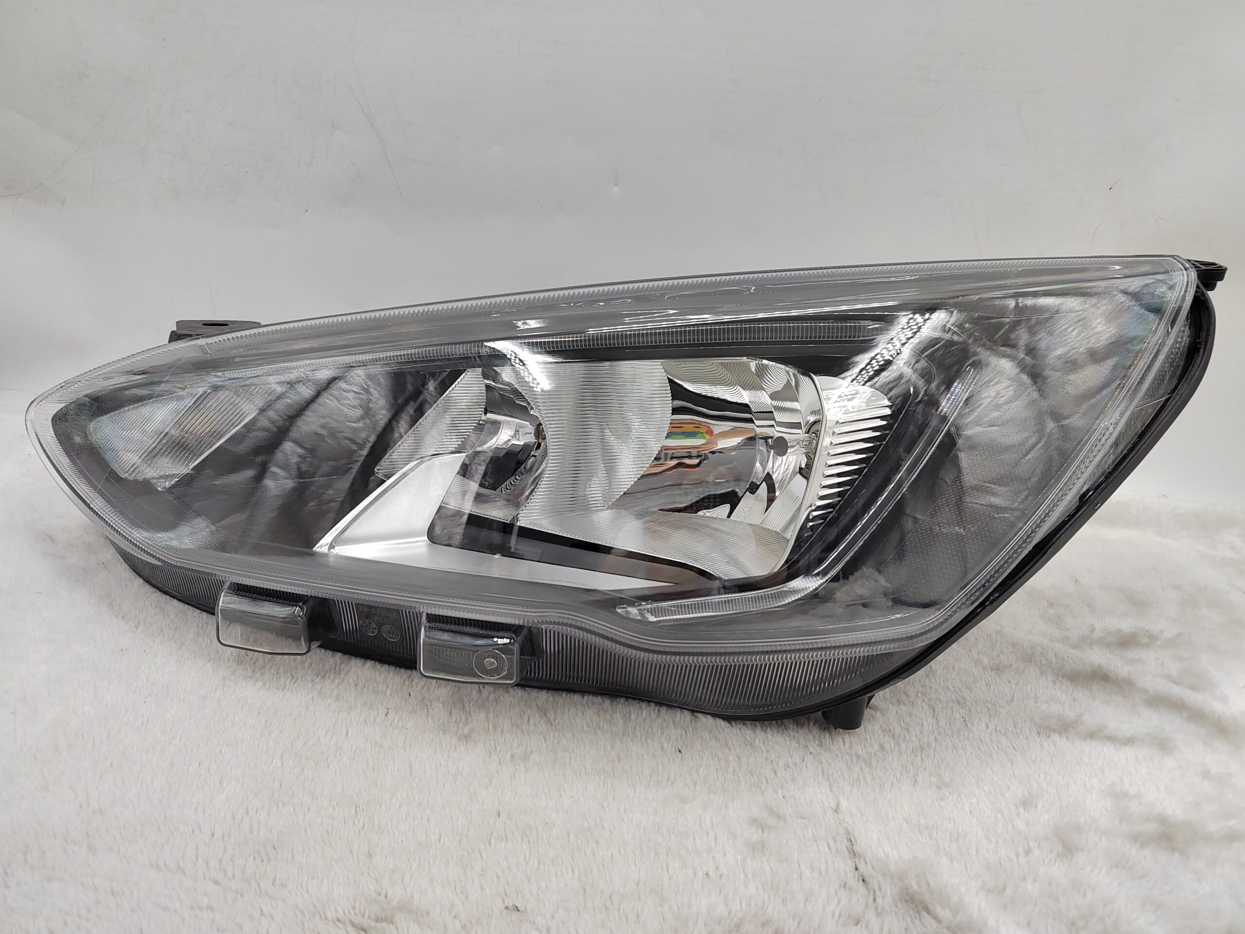 FORD FOCUS MK4 2019-2021 HALOGEN L.H.S HEADLIGHT ASSEMBLY