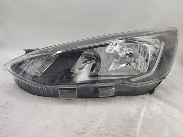 FORD FOCUS MK4 2019-2021 HALOGEN L.H.S HEADLIGHT ASSEMBLY