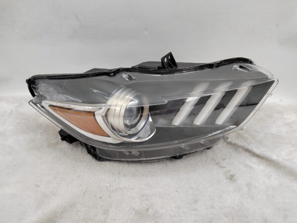 FORD MUSTANG 2015-2017 XENON R.H.S HEADLIGHT ASSEMBLY