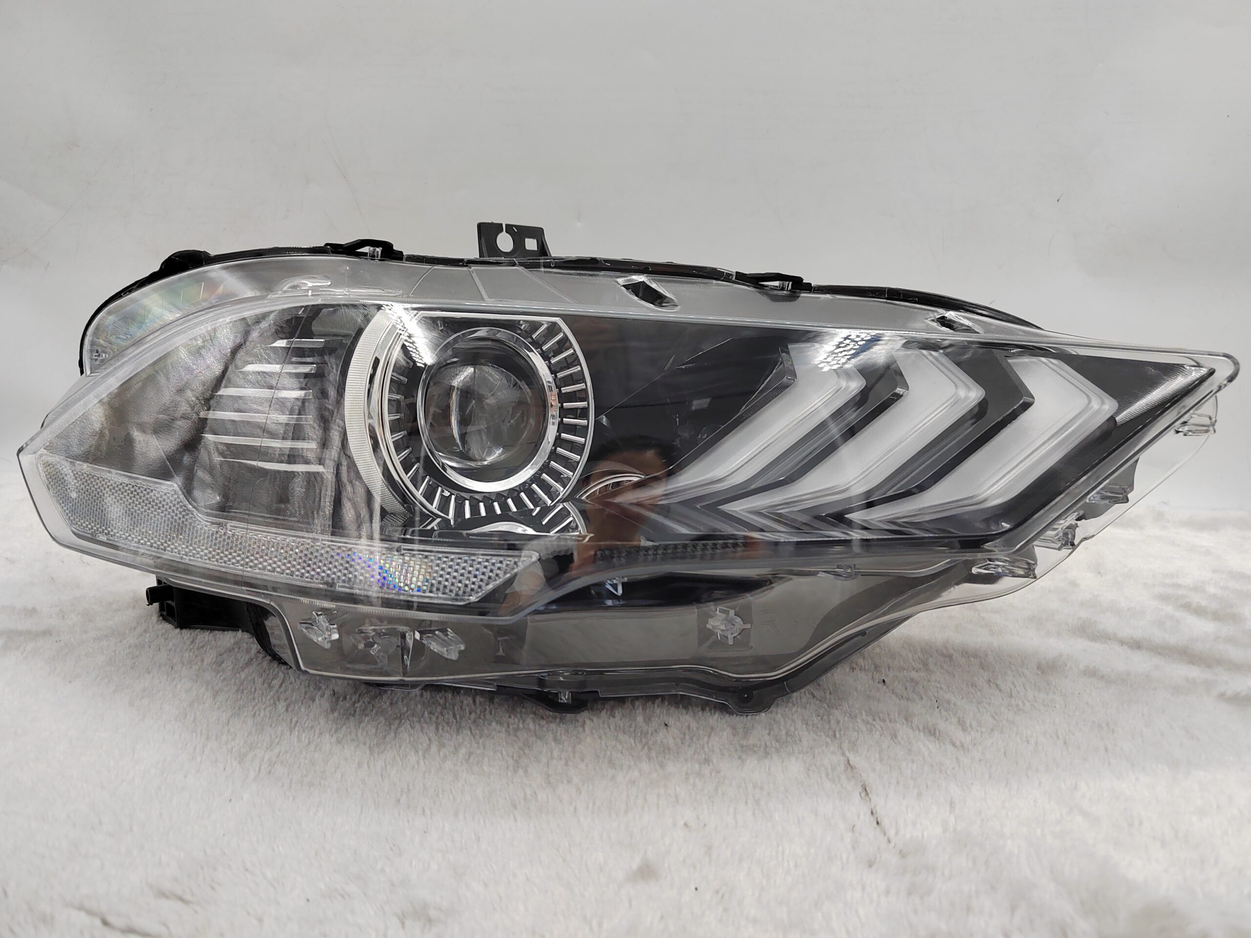 FORD MUSTANG 2018-2021 LED R.H.S HEADLIGHT ASSEMBLY