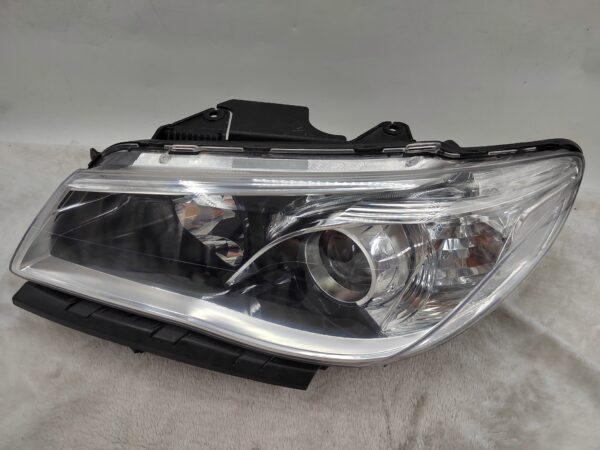 HOLDEN COMMODORE VF SV6 2013-2017 LENS HALOGEN L.H.S HEADLIGHT ASSEMBLY