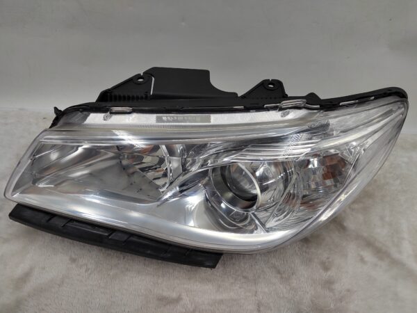 HOLDEN COMMODORE VF SV6 2013-2017 LENS HALOGEN L.H.S HEADLIGHT ASSEMBLY