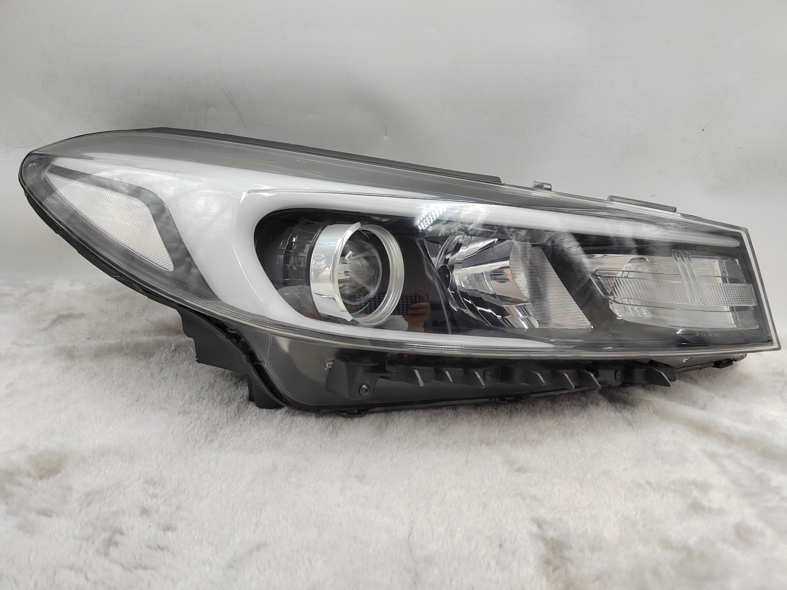 KIA CERATO 2016-2017 LENS HALOGEN R.H.S HEADLIGHT ASSEMBLY