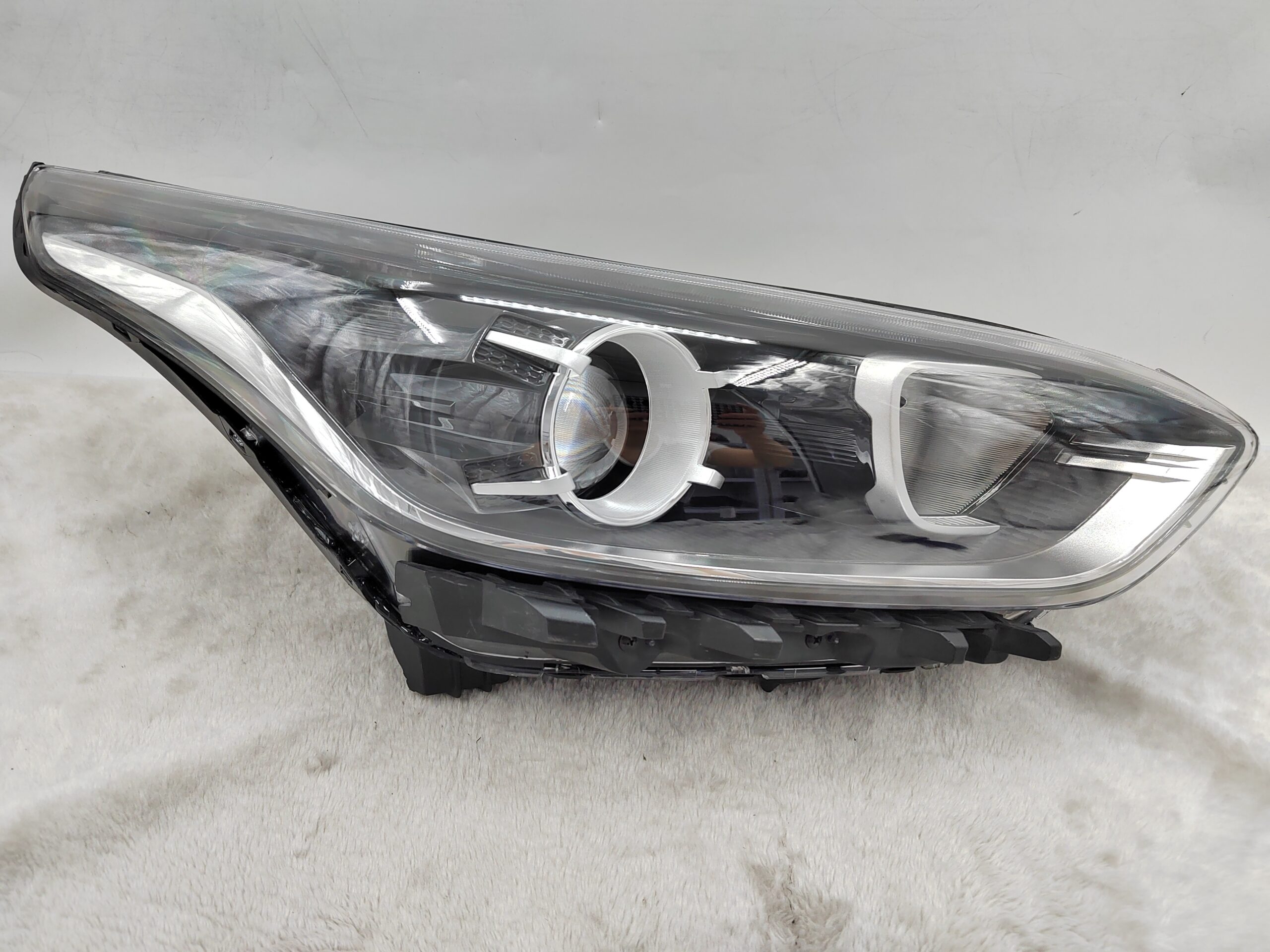 KIA CERATO 2018-2020 HALOGEN R.H.S HEADLIGHT ASSEMBLY