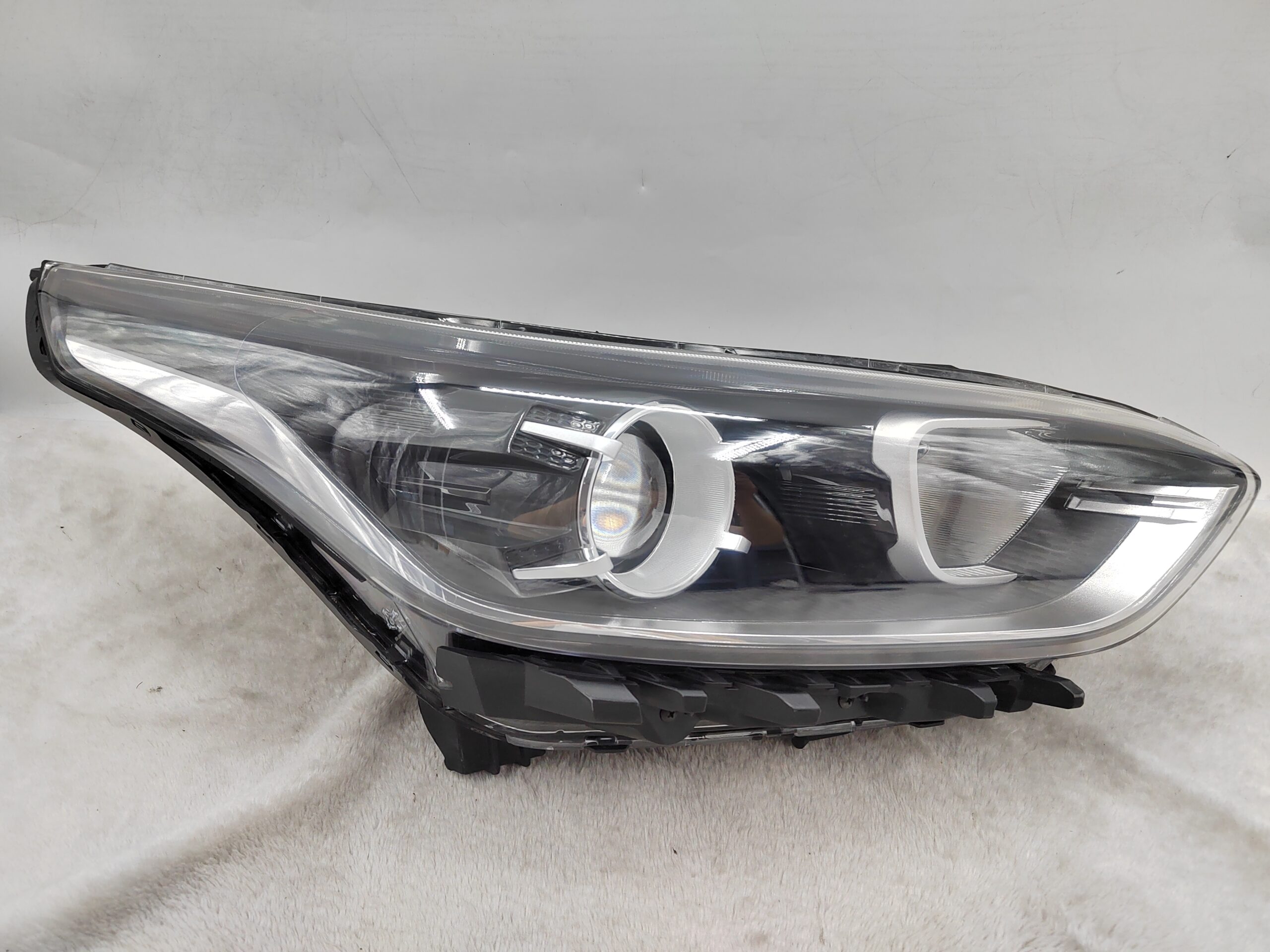 KIA CERATO 2018-2020 HALOGEN R.H.S HEADLIGHT ASSEMBLY