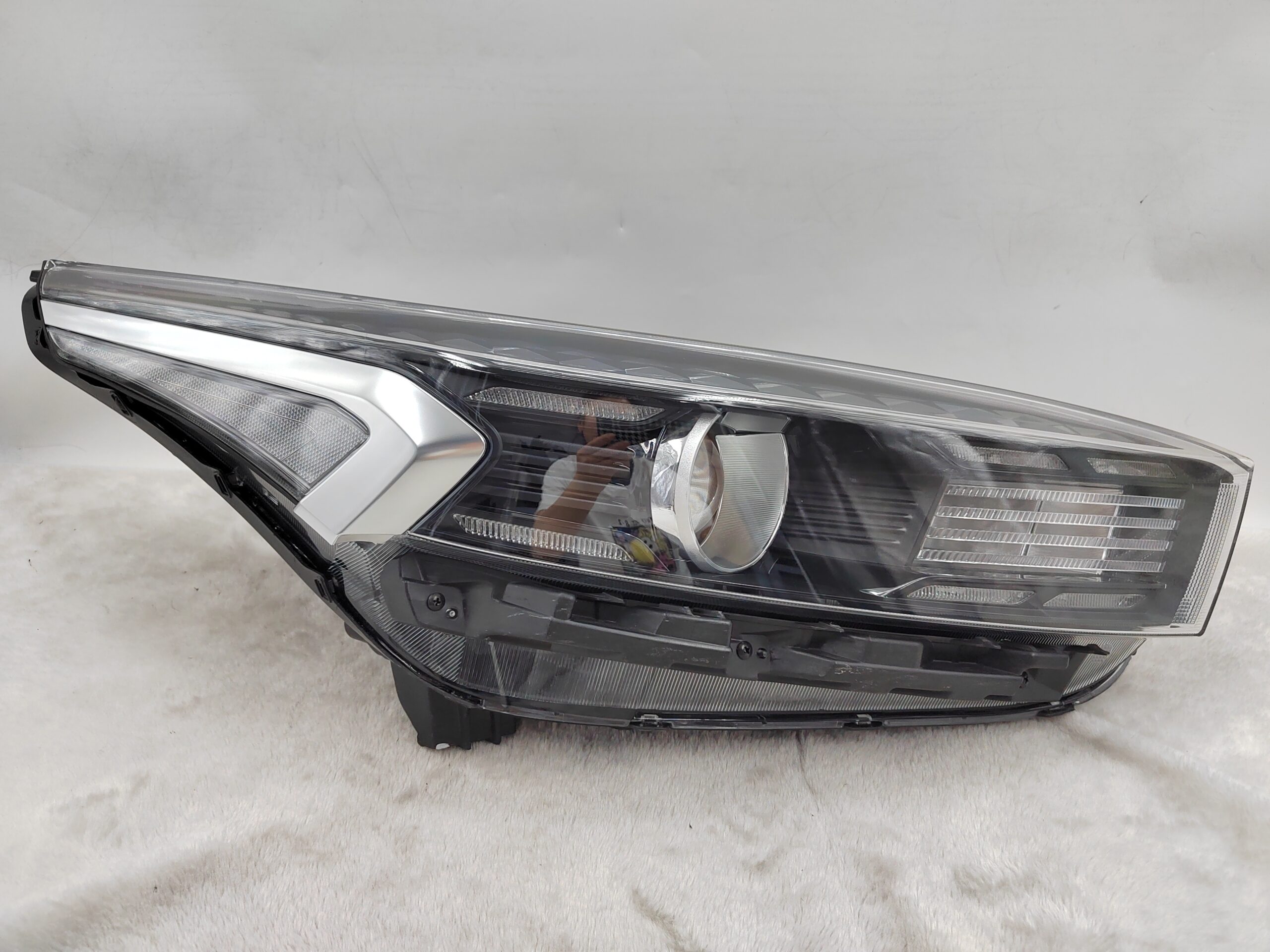 KIA CERATO 2021-2023 HALOGEN R.H.S HEADLIGHT ASSEMBLY