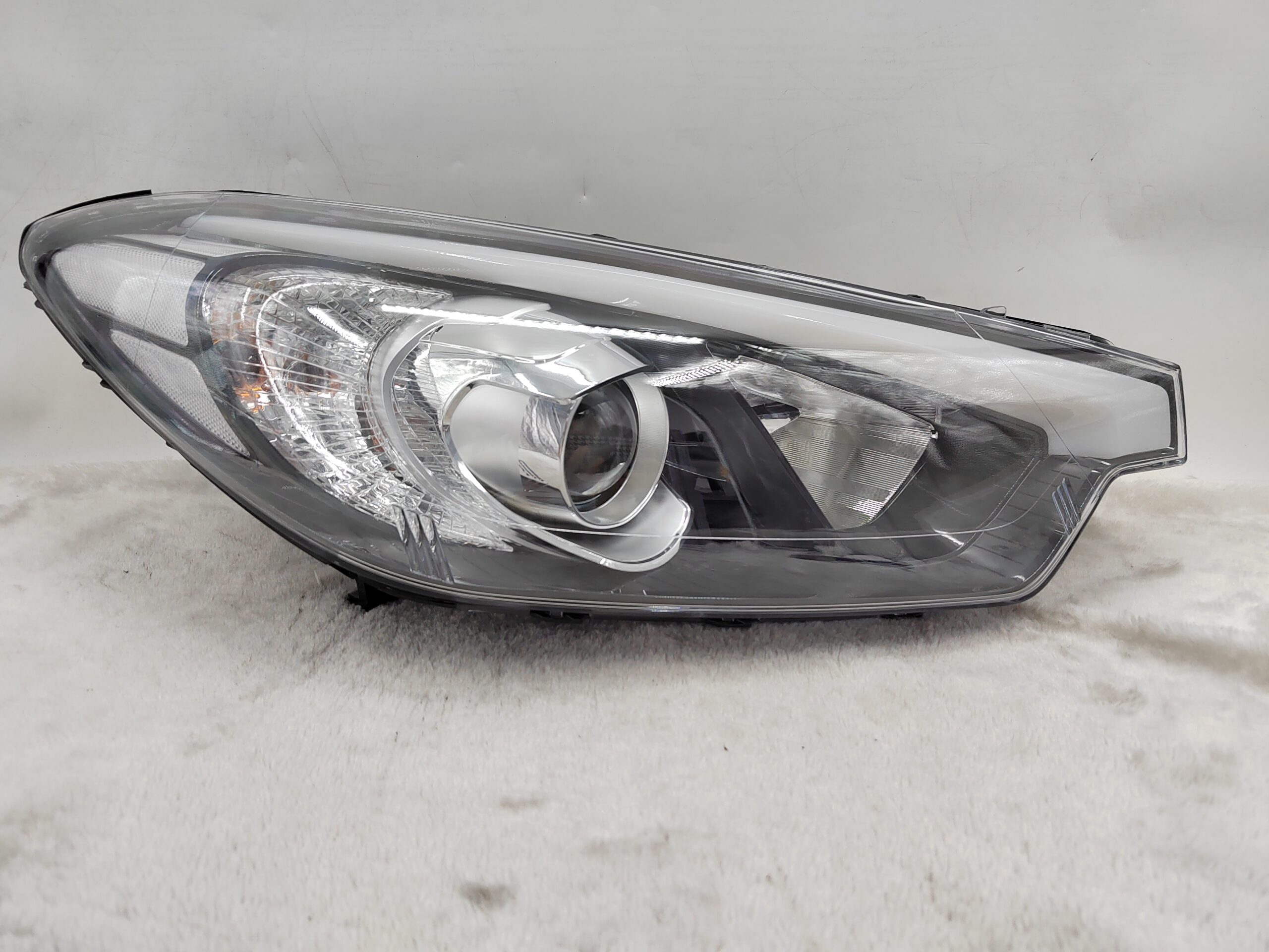 KIA CERATO(FORTE) (K3) 2013-2015 LENS HALOGEN R.H.S HEADLIGHT ASSEMBLY