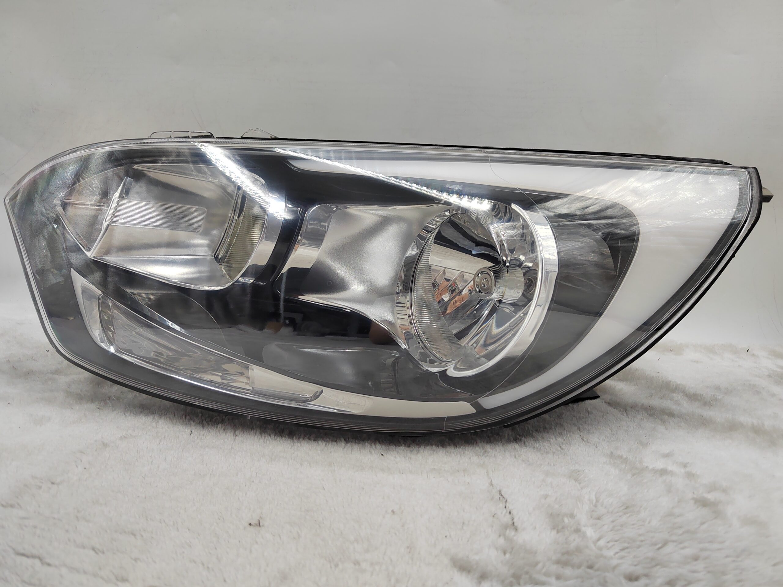 KIA RIO 2012-2017 HALOGEN L.H.S HEADLIGHT ASSEMBLY