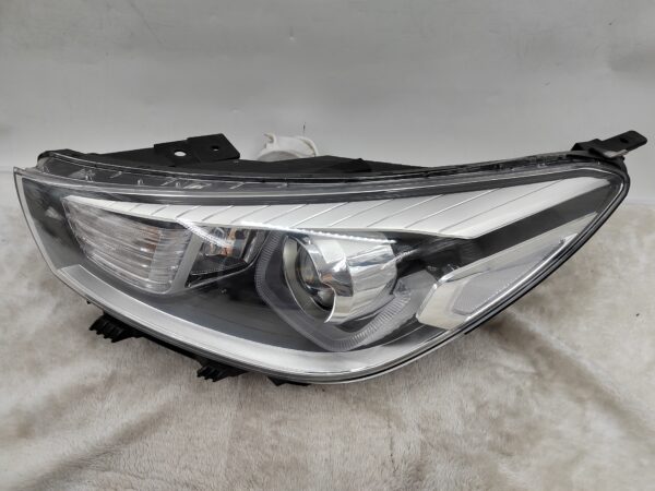 KIA RIO 2018-2020 LENS HALOGEN L.H.S HEADLIGHT ASSEMBLY