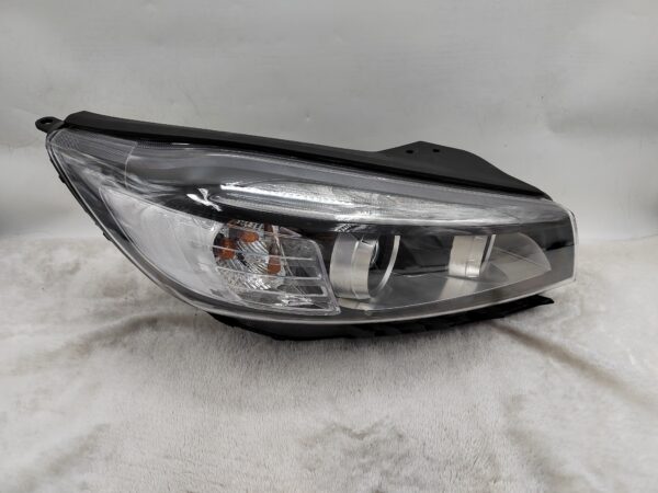 KIA SORENTO 2019-2020 XENON R.H.S HEADLIGHT ASSEMBLY