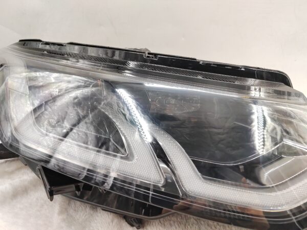 LAND ROVER DISCOVERY SPORT R-Dynamic HSE 2021-2024 LED R.H.S HEADLIGHT ASSEMBLY