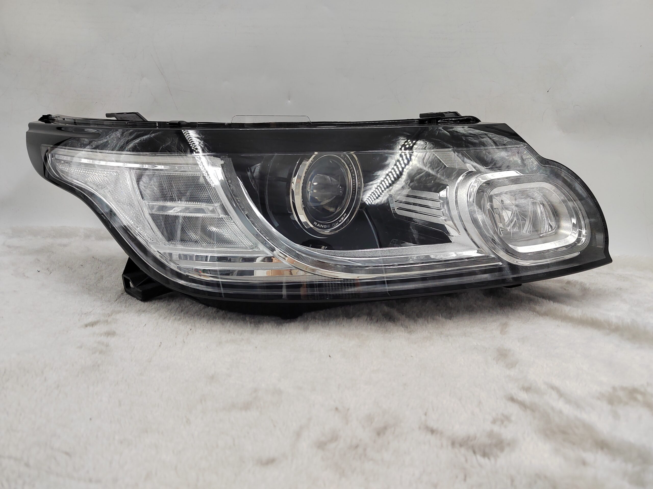 LAND ROVER RANGE ROVER SPORT 2014-2017 XENON R.H.S HEADLIGHT ASSEMBLY