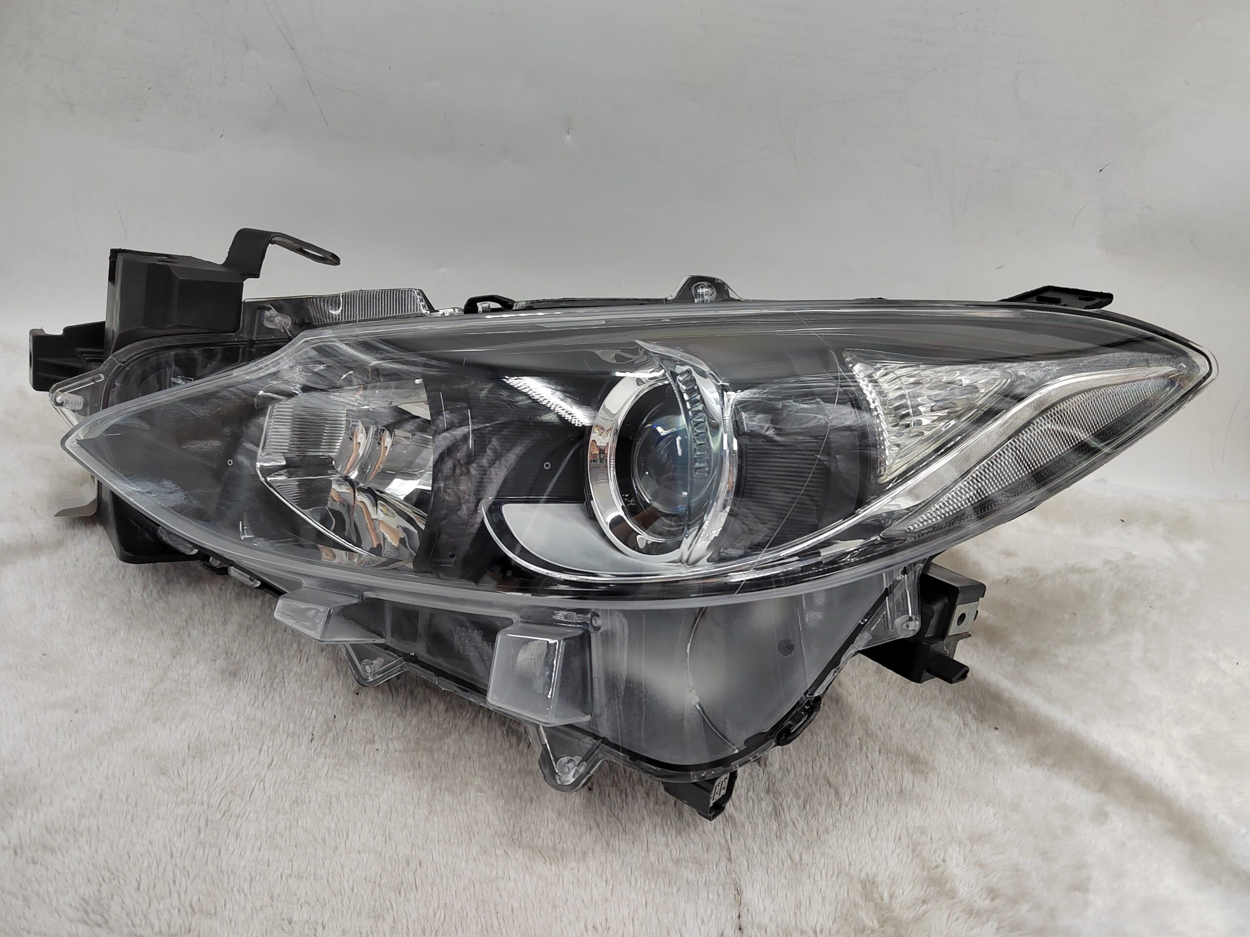 MAZDA 3 2014-2016 HALOGEN L.H.S HEADLIGHT ASSEMBLY