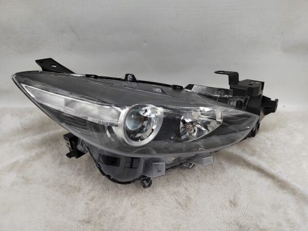 MAZDA 3 2017-2018 HALOGEN R.H.S HEADLIGHT ASSEMBLY