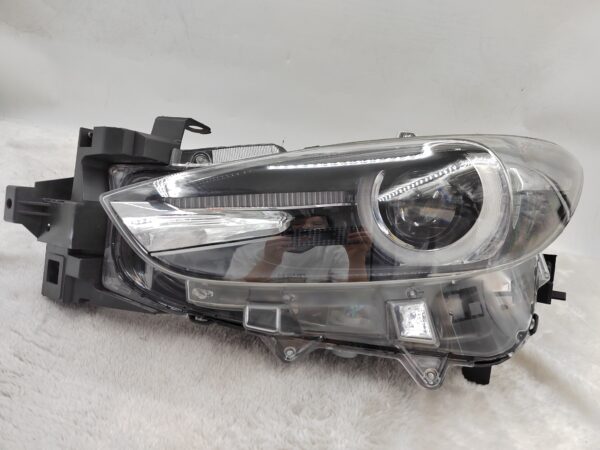 MAZDA 3 2017-2018 LED L.H.S HEADLIGHT ASSEMBLY