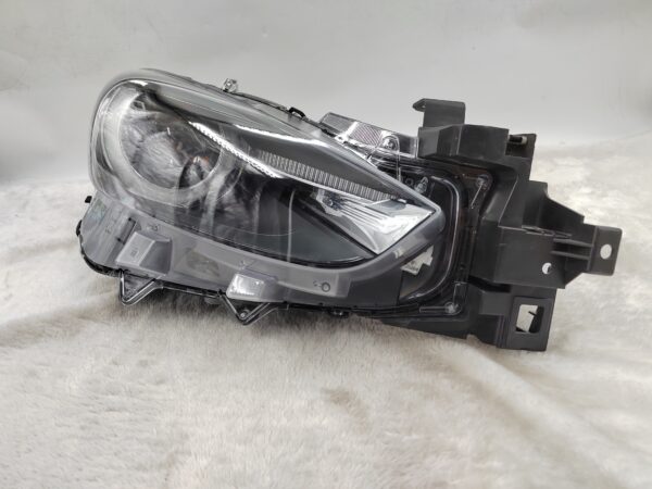 MAZDA 3 2017-2018 LED R.H.S HEADLIGHT ASSEMBLY