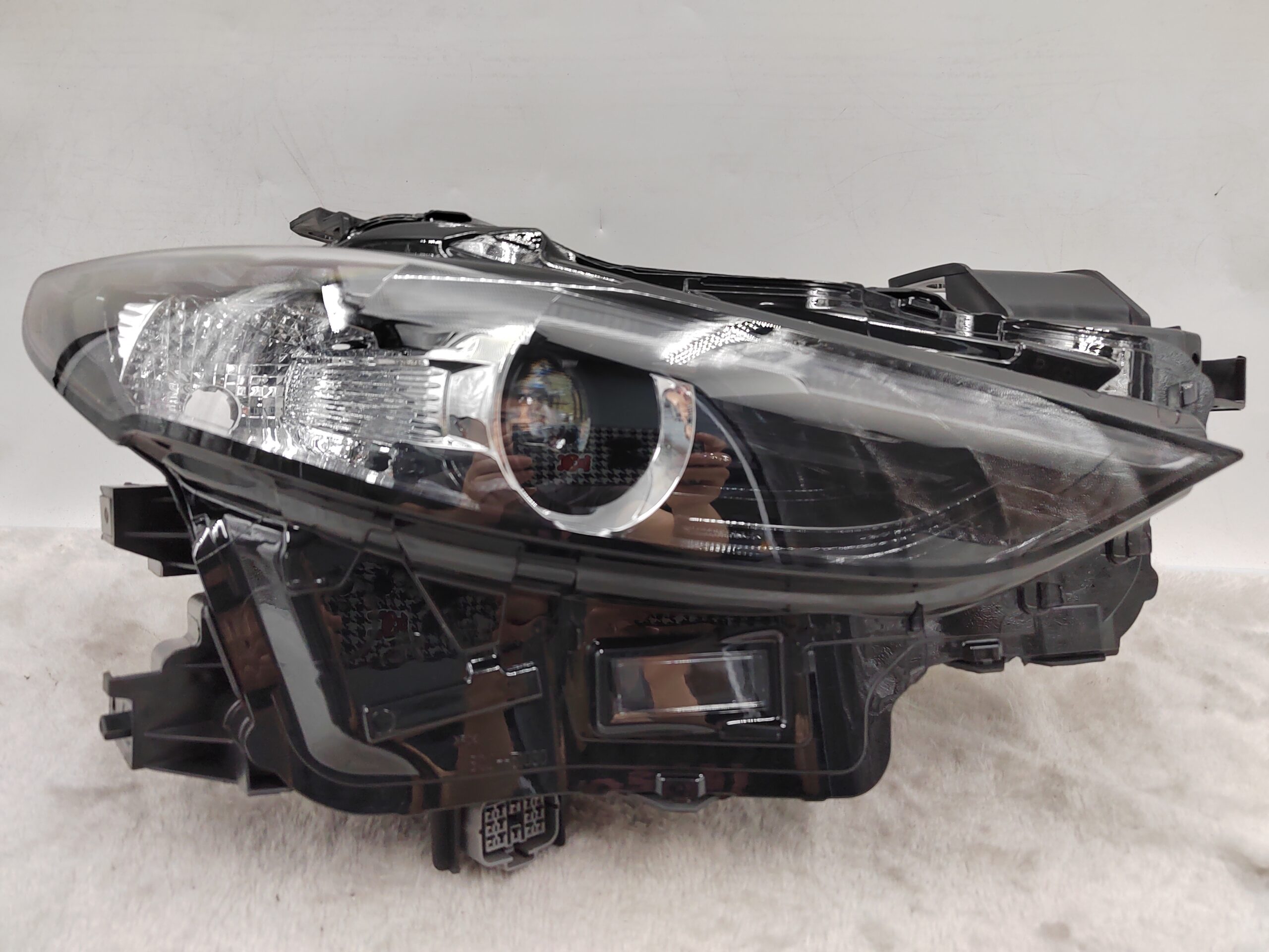 MAZDA 3 2019-2023 LED R.H.S HEADLIGHT ASSEMBLY