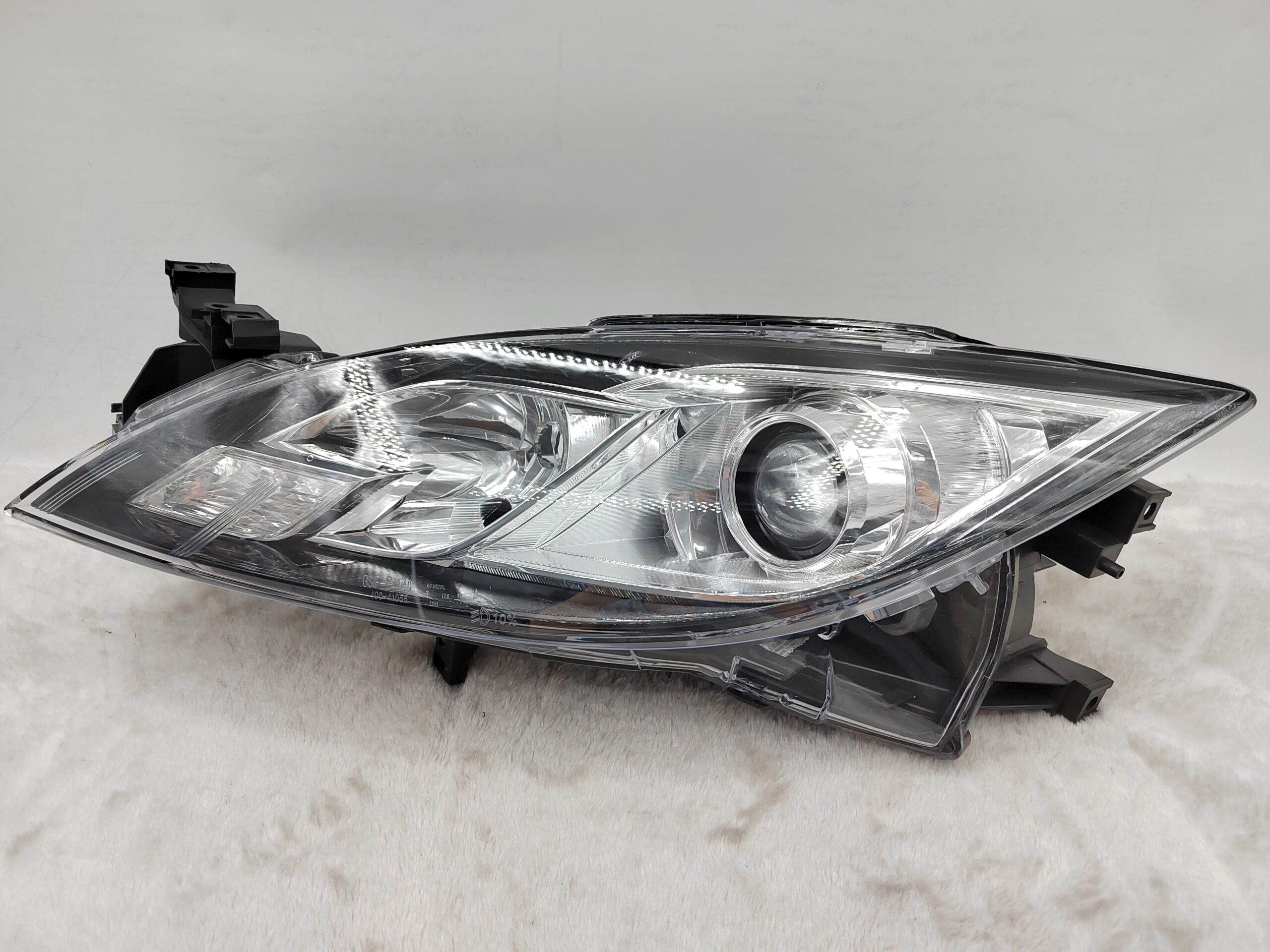 MAZDA 6 2009-2012 HALOGEN L.H.S HEADLIGHT ASSEMBLY