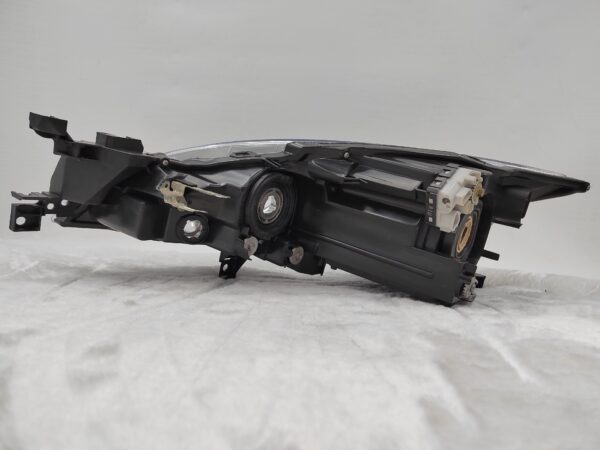 MAZDA 6 2009-2012 HALOGEN R.H.S HEADLIGHT ASSEMBLY