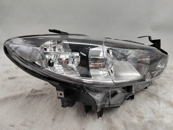 MAZDA 6 2013-2014 HALOGEN R.H.S HEADLIGHT ASSEMBLY