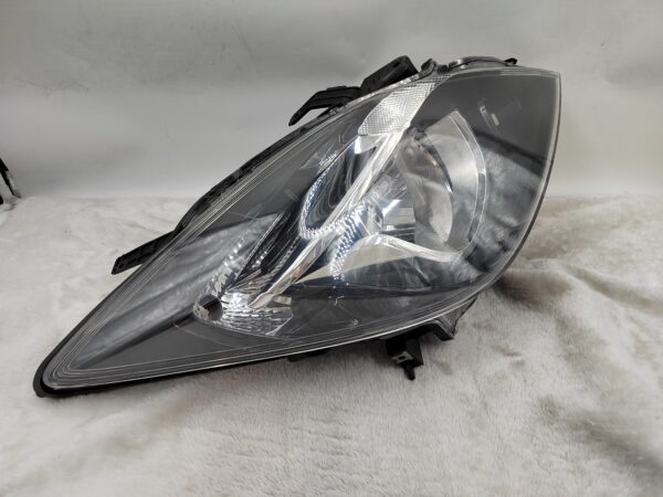 MAZDA BT-50 2016-2019 HALOGEN R.H.S HEADLIGHT ASSEMBLY