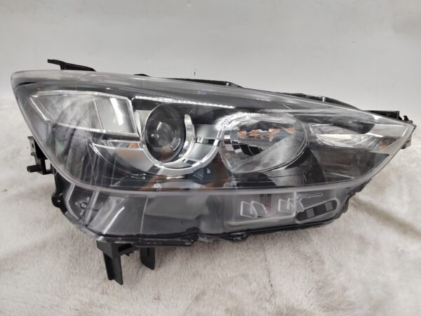 MAZDA CX-3 2016-2018 HALOGEN R.H.S HEADLIGHT ASSEMBLY