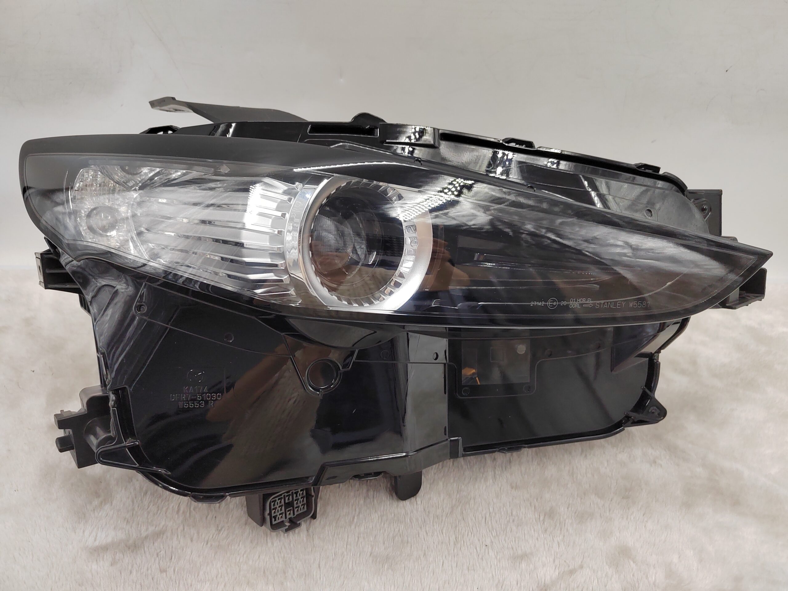 MAZDA CX-30 2019-2023 LED R.H.S HEADLIGHT ASSEMBLY