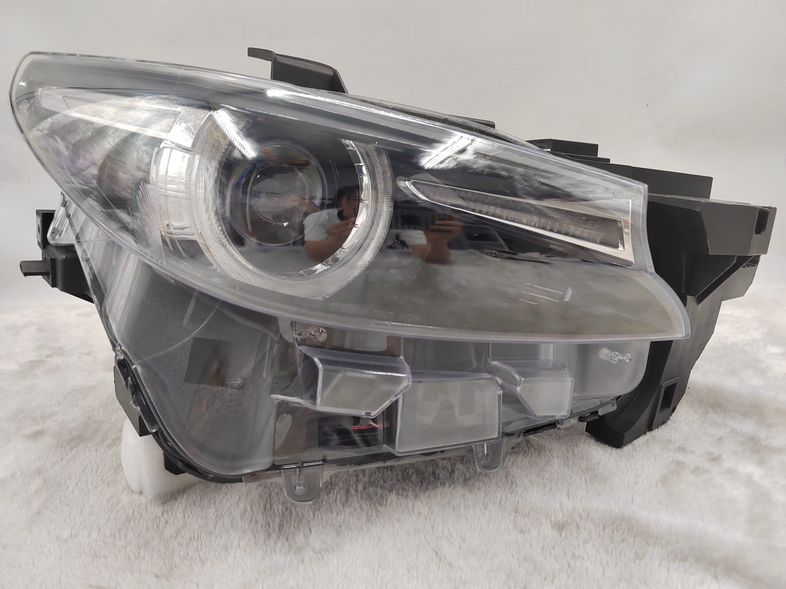 MAZDA CX-9 2016-2022 LED R.H.S HEADLIGHT ASSEMBLY