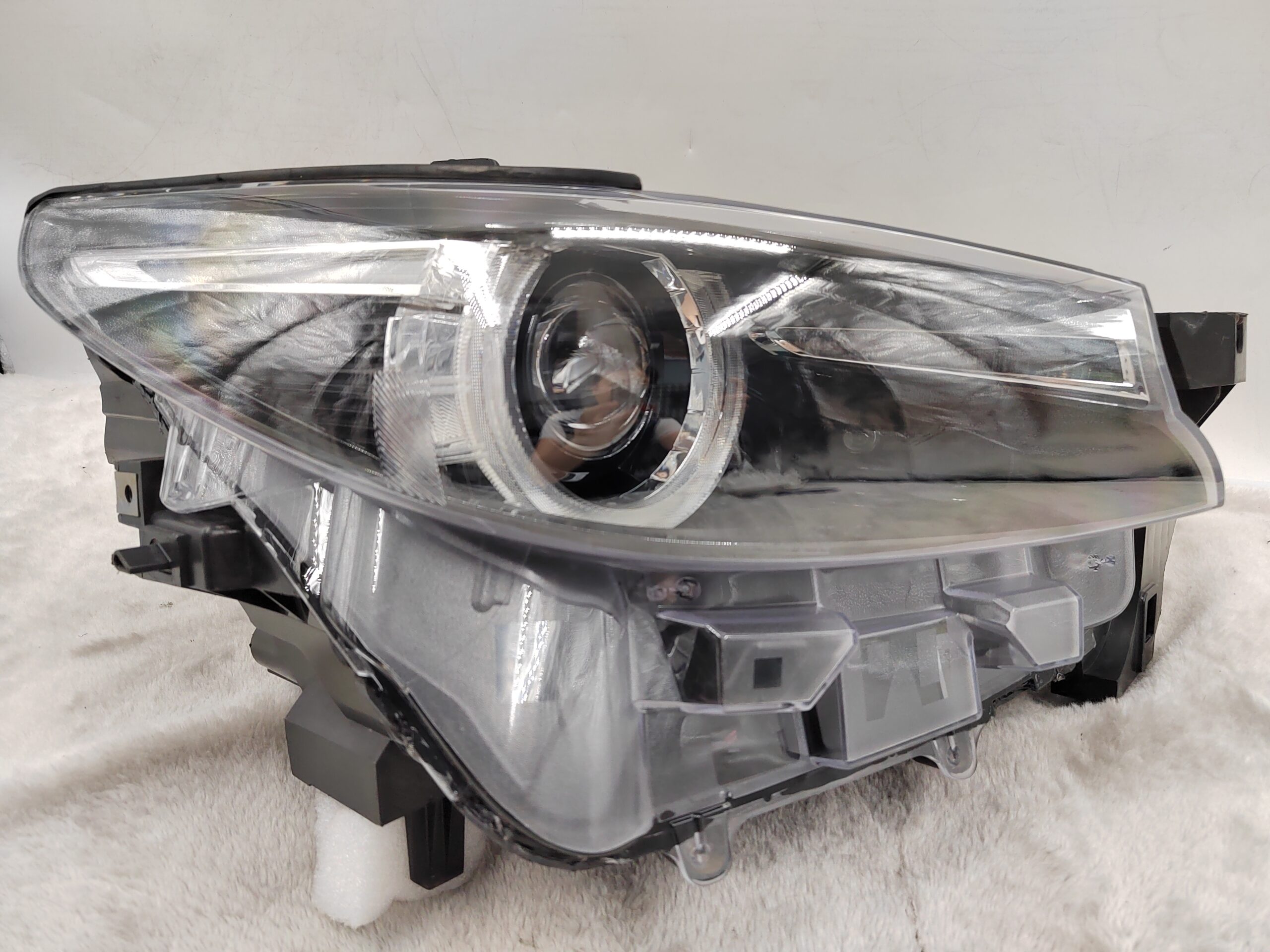 MAZDA CX-9 2016-2022 LED R.H.S HEADLIGHT ASSEMBLY