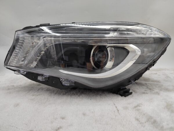 MERCEDES-BENZ CLA-CLASS W117 CLA250 2012-2015 XENON L.H.S HEADLIGHT ASSEMBLY