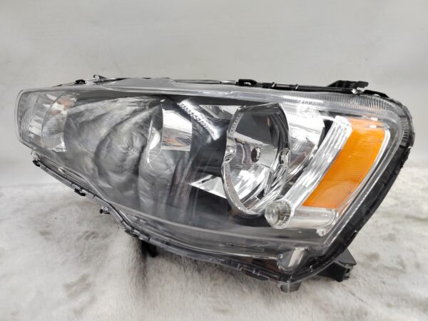 MITSUBISHI LANCER 2008-2018 HALOGEN L.H.S HEADLIGHT ASSEMBLY