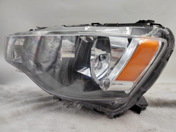 MITSUBISHI LANCER 2008-2018 HALOGEN L.H.S HEADLIGHT ASSEMBLY