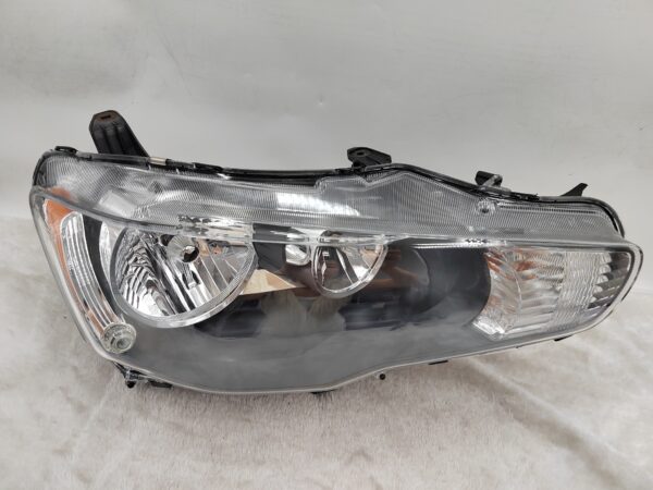 MITSUBISHI LANCER 2008-2018 HALOGEN R.H.S HEADLIGHT ASSEMBLY