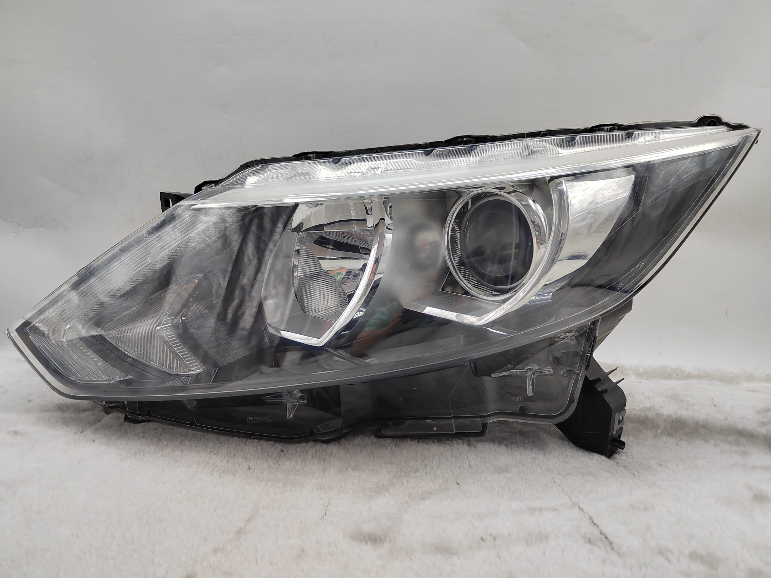 NISSAN QASHQAI J11 2014-2016 HALOGEN L.H.S HEADLIGHT ASSEMBLY