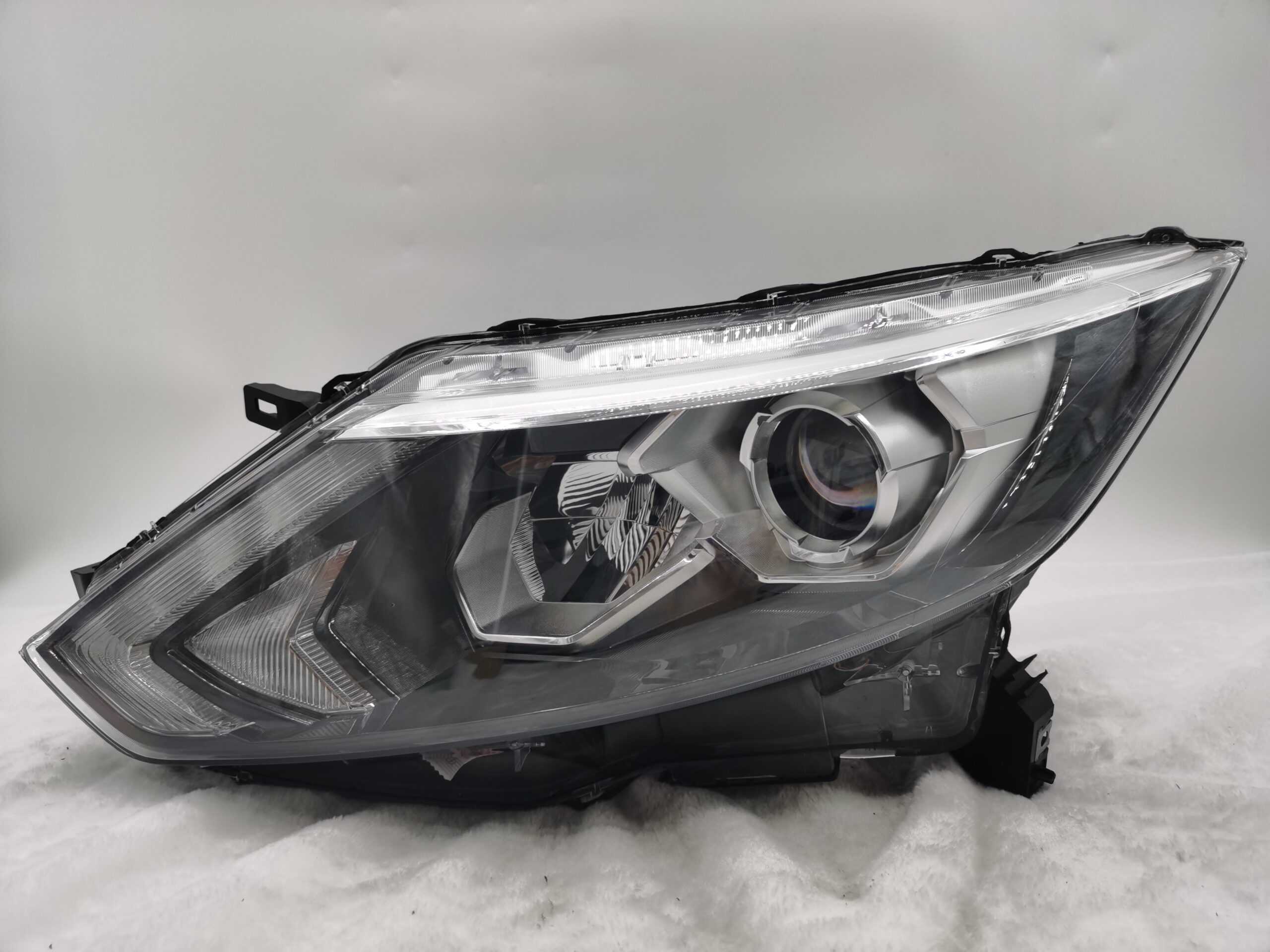 NISSAN QASHQAI J11 2014-2016 LED L.H.S HEADLIGHT ASSEMBLY