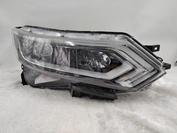 NISSAN QASHQAI J11 2017-2020 LED R.H.S HEADLIGHT ASSEMBLY