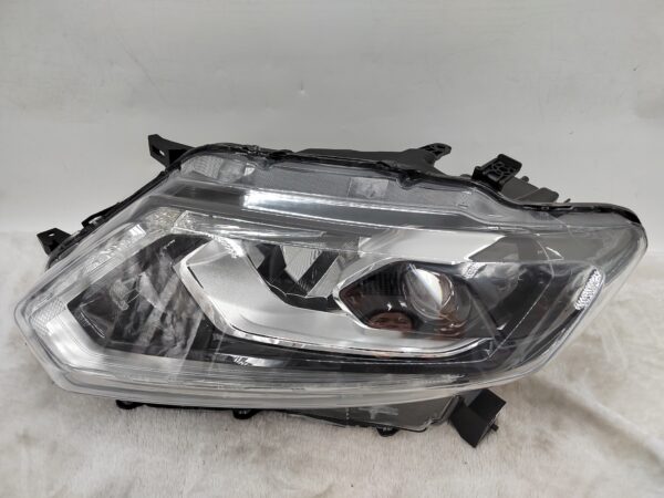 NISSAN X-TRAIL 2014-2016 LED L.H.S HEADLIGHT ASSEMBLY